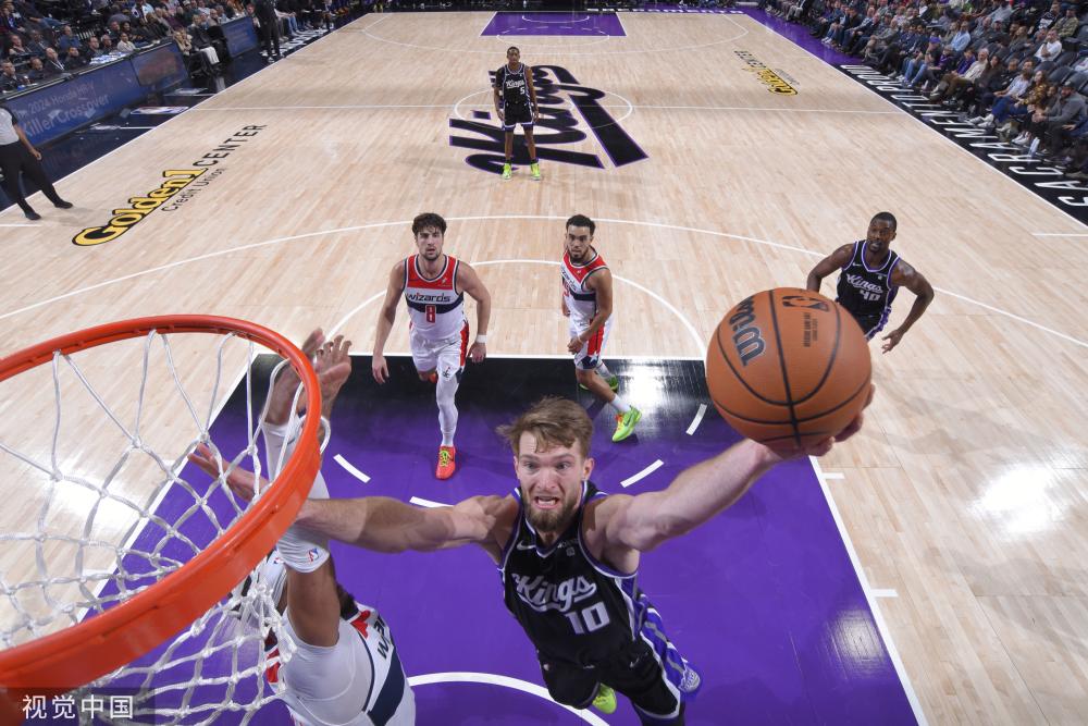 并与其他球 并与其他球